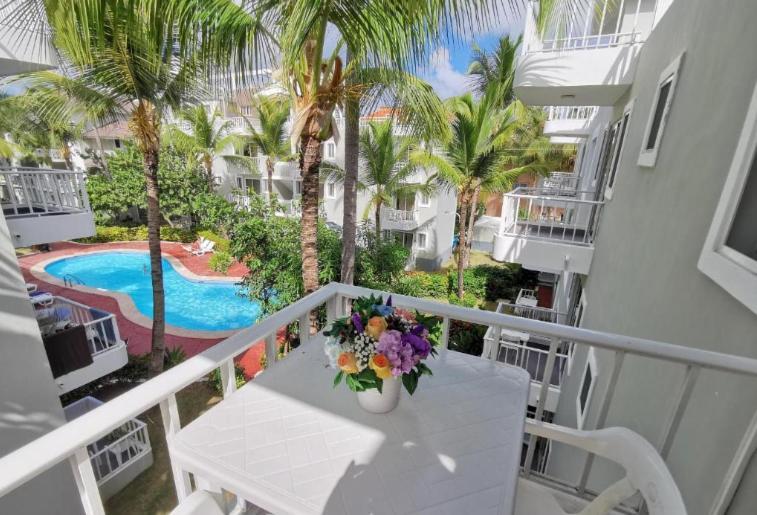 Caribbean Studios Tropicana With Pool - Playa Los Corales Punta Cana Bagian luar foto